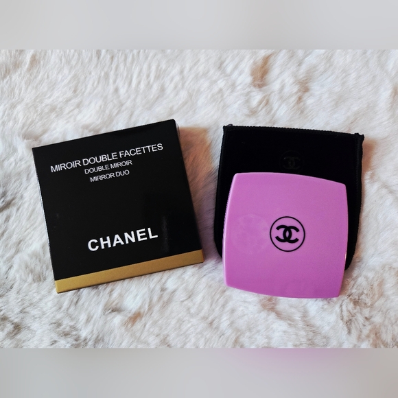 CHANEL Lavender Double Mirror With Box - Picture 5 of 5